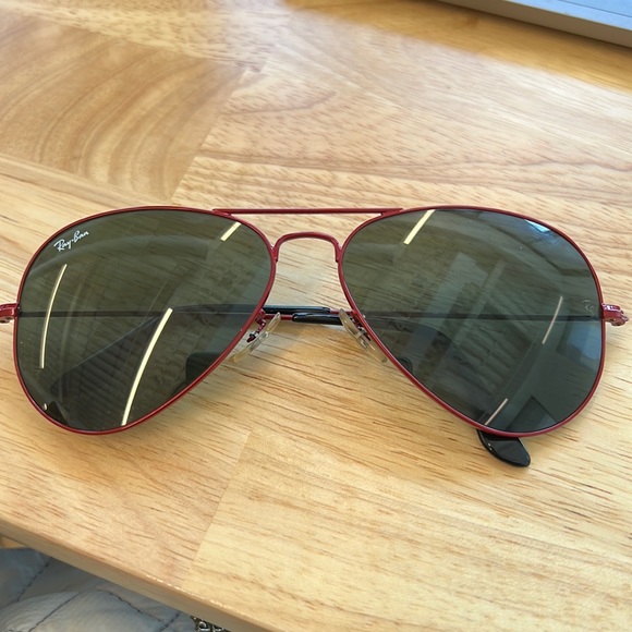 Ray-Ban Accessories - Ray Bans Aviators Vintage Red!